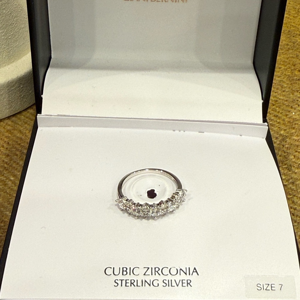 Giani Bernini Sterling Silver Ring with Row of Clear Stones